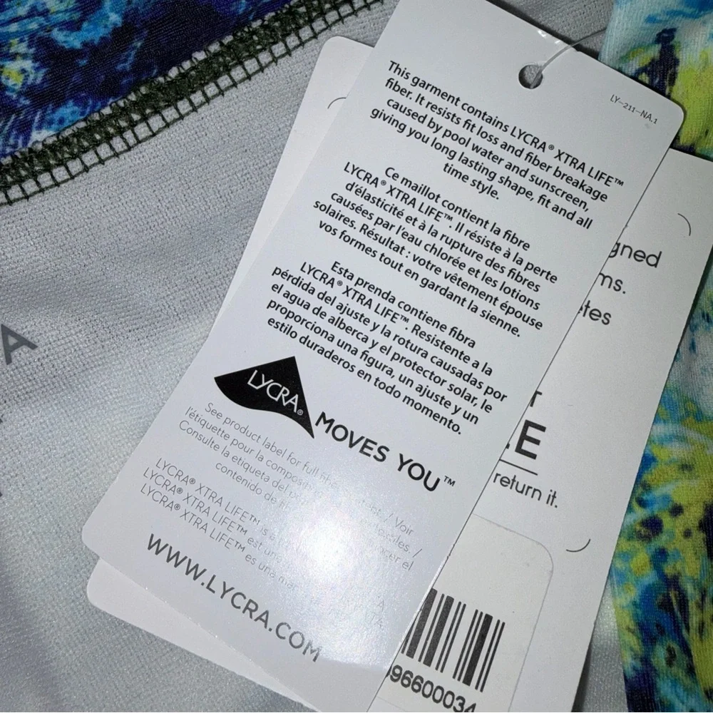 NEW Athleta Dolphin Hypersonic Caspian Blue Hip Hugger Swim Bottom size Medium